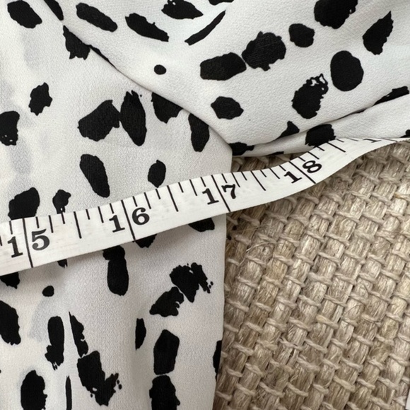 Lulu's Smocked Blouse - Picture 14 of 15